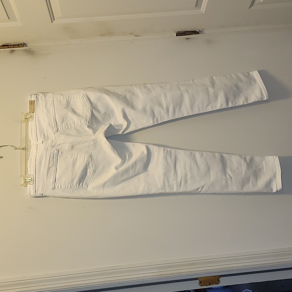 AG The Prima Mid Rise White Cigarette leg Stretch Jeans | Size 31 - Picture 5 of 9